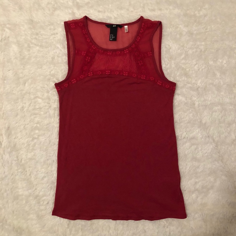 Super cute sleeveless top